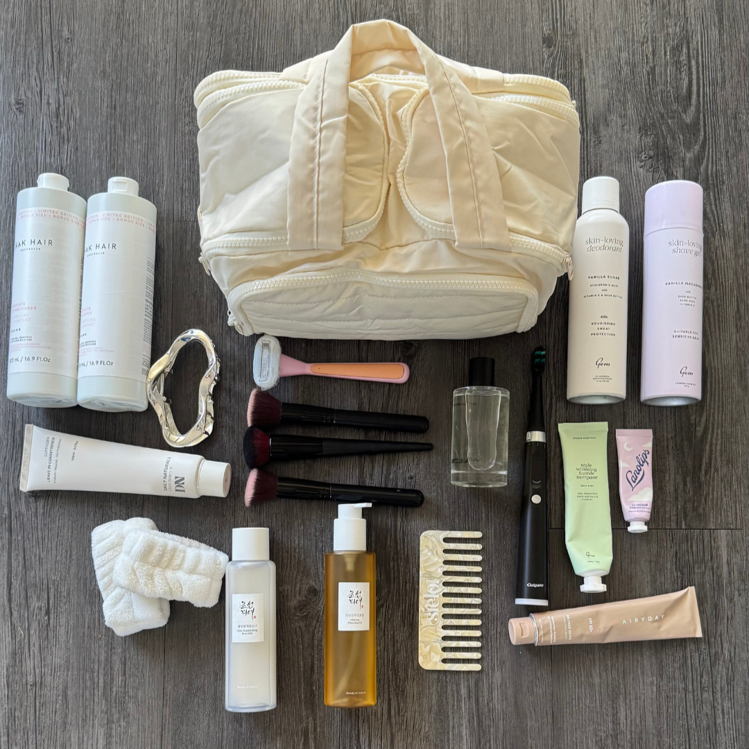 The Snuzz - 4-in-1 Space Saving Toiletry Bag